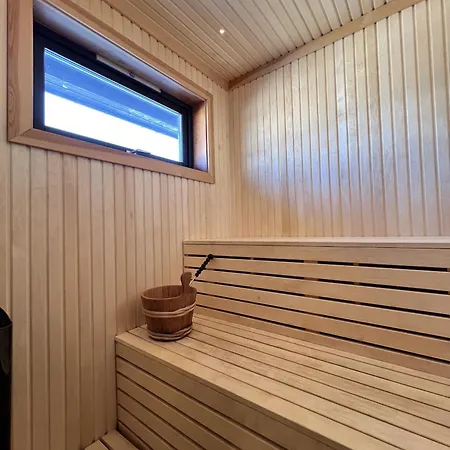 Holiday home - New Modern With Fantastic View