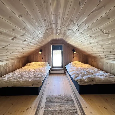 Holiday home - New Modern With Fantastic View